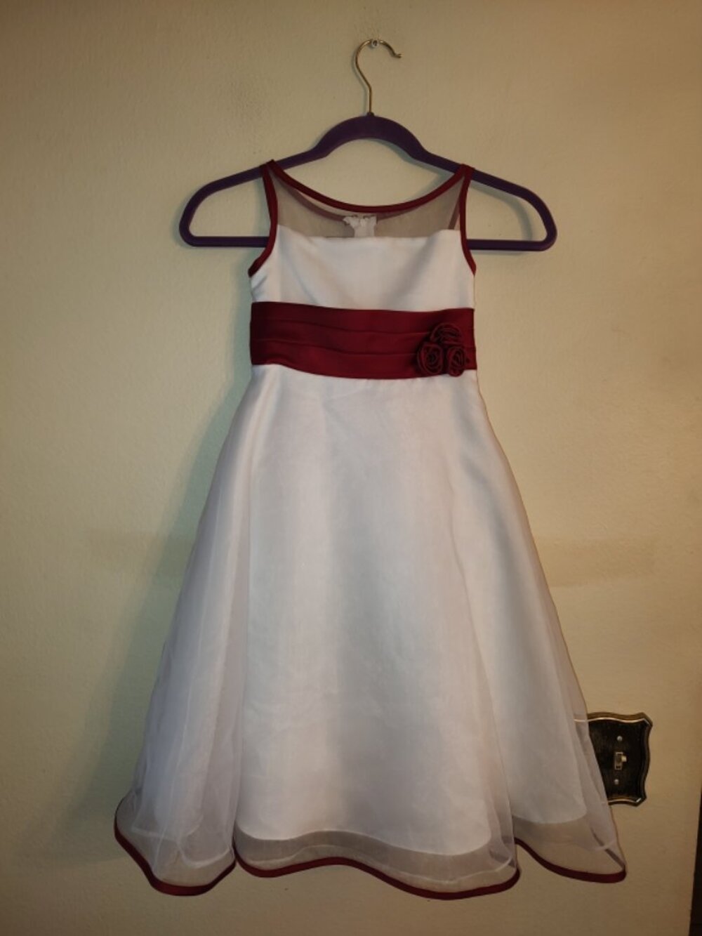 Girls Alfred Angelo Flower Girl White Dress with Red Ruffle Back Pit to pit 11"